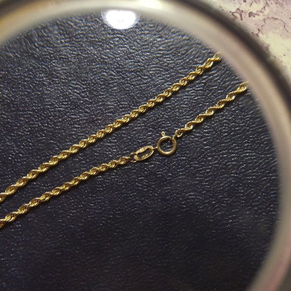 COPY - Beautiful 10KT, 1.7mm Gold Rope Chain Set (Chain, Earrings & Bracelet)- … - Picture 14 of 16